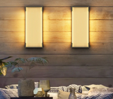 SolarSteel Wandlamp – Zonne-energie Buitenlamp in RVS