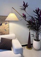 LumiArc – Luxe Houten Boogvloerlamp met Stoffen Kap