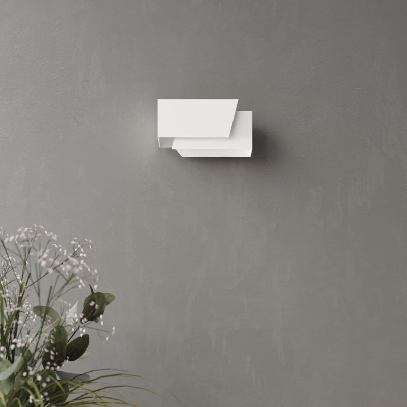 Wandlamp PIEGARE