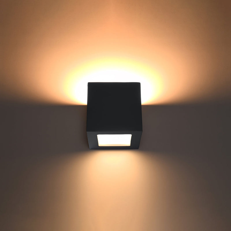 Wandlamp keramiek LEO zwart