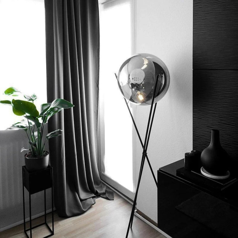 Skapetze - S.LUCE Pro Vloerlamp Sphere 40 Met Rookglazen Bol