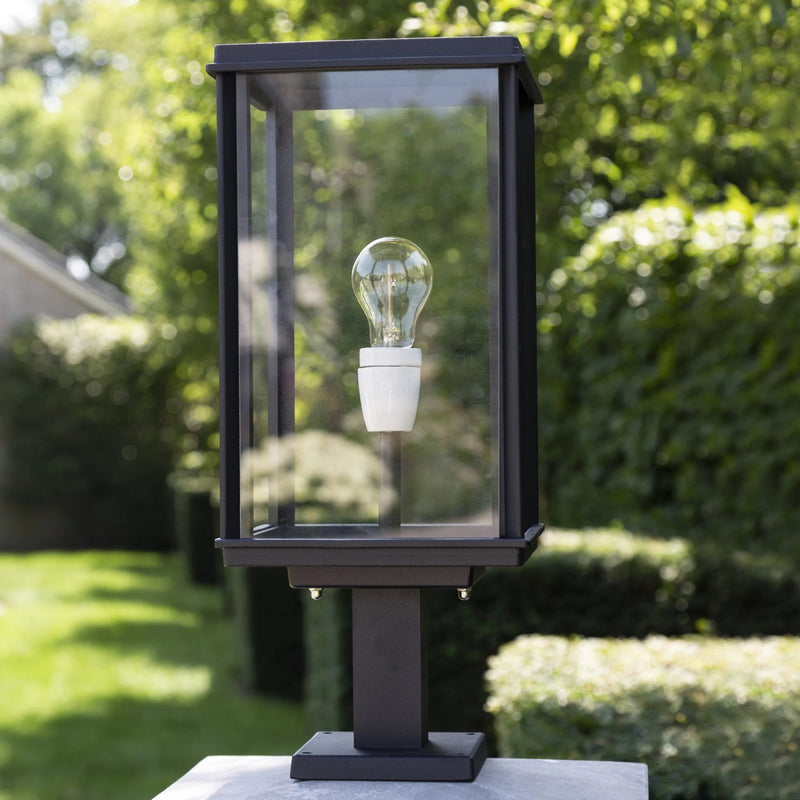 Capital 2 Sokkellamp – Stijlvolle Tuinverlichting voor Zuilen en Pilaren