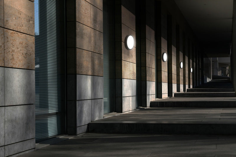 LED Bulkhead Surface 300 Zwart - Multilumen 17W-10W | 2270lm-1400lm | 3000K-4000K | IK10 | IP65