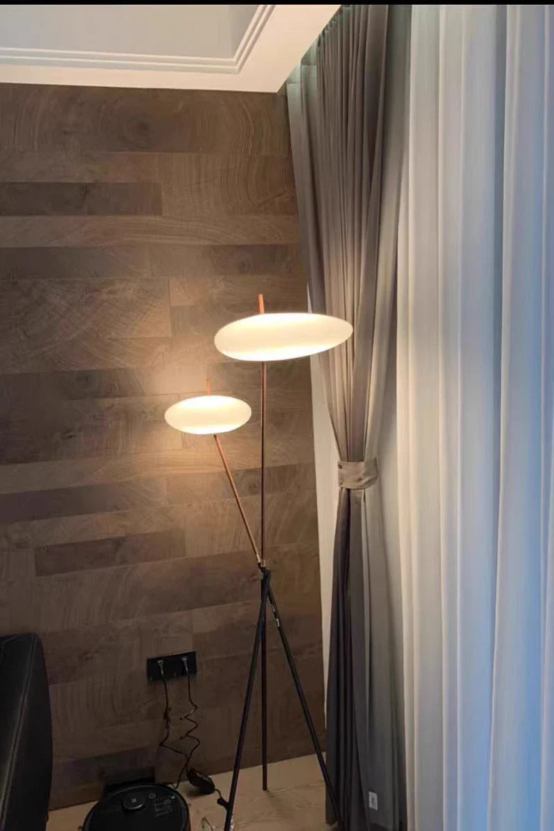 Nordic Luxe Design Vloerlamp – Stijlvolle LED Staande Lamp voor Woonkamer, Eetkamer & Slaapkamer