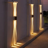 Stralux Beam IP65 Wandlamp – Minimalistische LED Buitenlamp met Smalle Lichtbundel voor Gevel, Tuin & Terras