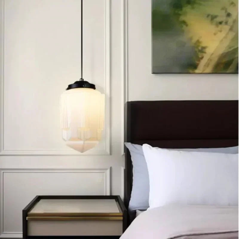 LUMORIA Mid-Century Art Deco Hanglamp – Vintage Elegantie met Melkwit Glas
