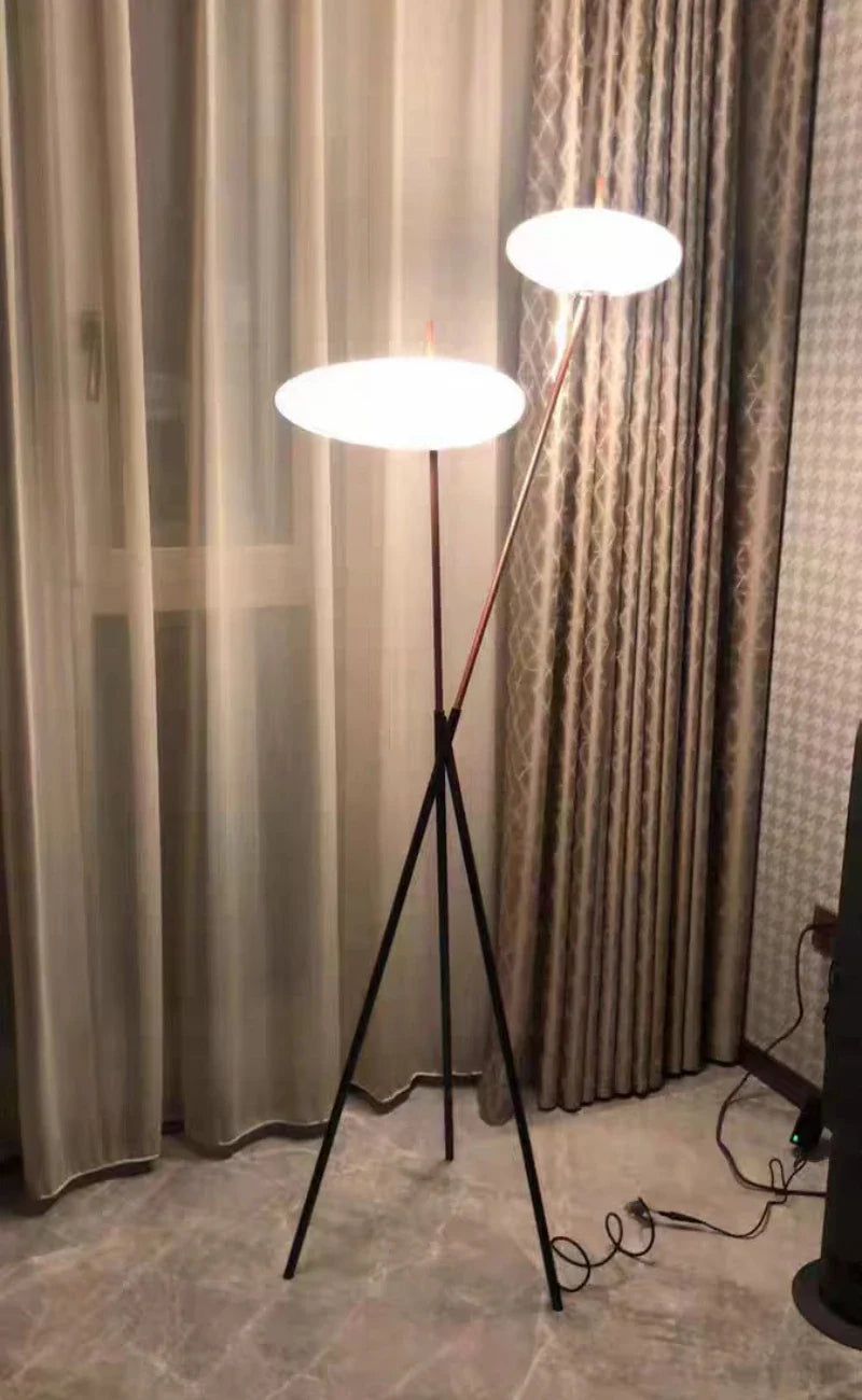 Nordic Luxe Design Vloerlamp – Stijlvolle LED Staande Lamp voor Woonkamer, Eetkamer & Slaapkamer