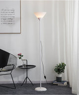 LumiArc LED Vloerlamp – Minimalistisch Design voor Stijlvolle Verlichting