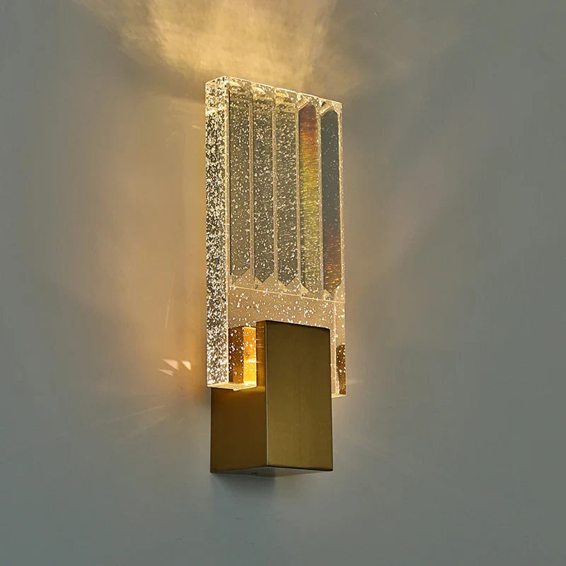 AuroraLux Bubble Wandlamp – Luxe Gouden LED