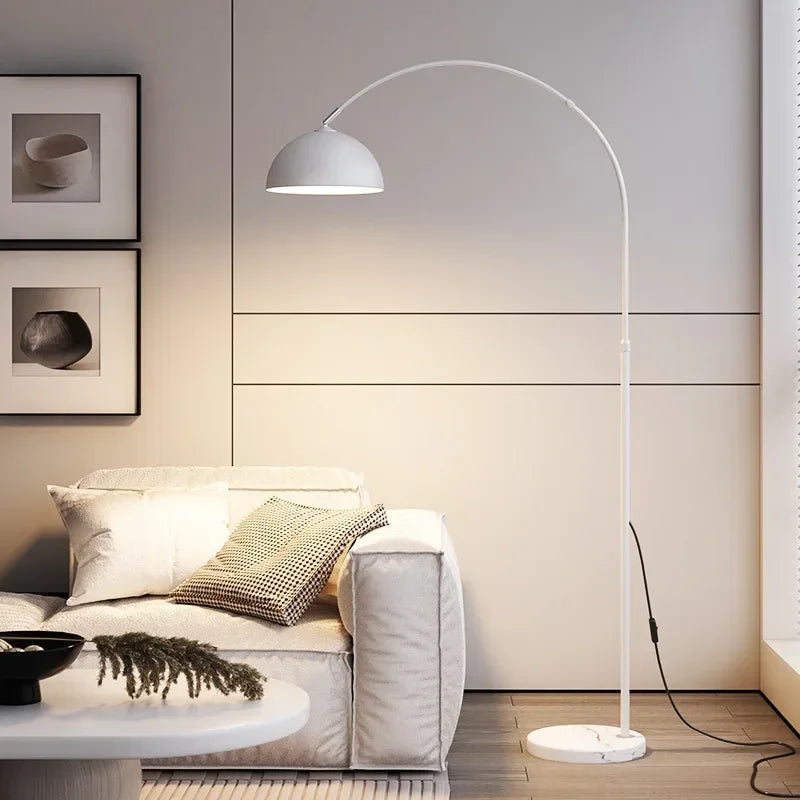 Nordic Arc Luxe Vloerlamp – Minimalistische LED Staande Lamp met Marmeren Basis
