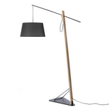 Angel Cerda - Staande Lamp In Zwart Staal En Eikenhout Met Stoffen Lampenkap