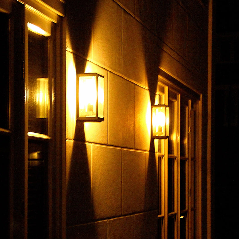 'T Gooi Muurlamp Zwart Medium